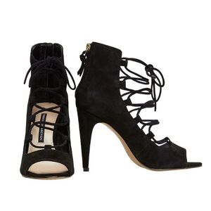 French Connection Black lace up heels size 8.5. Like new condition.